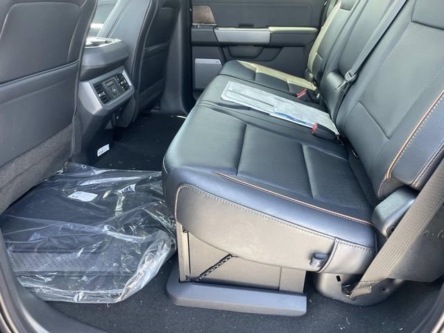 2025 Ford F350 Lariat