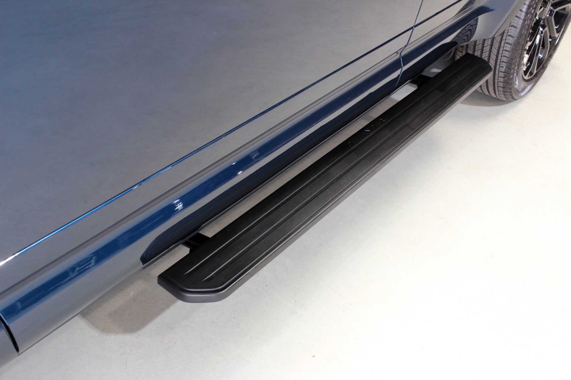 2026 Land Rover Defender 110