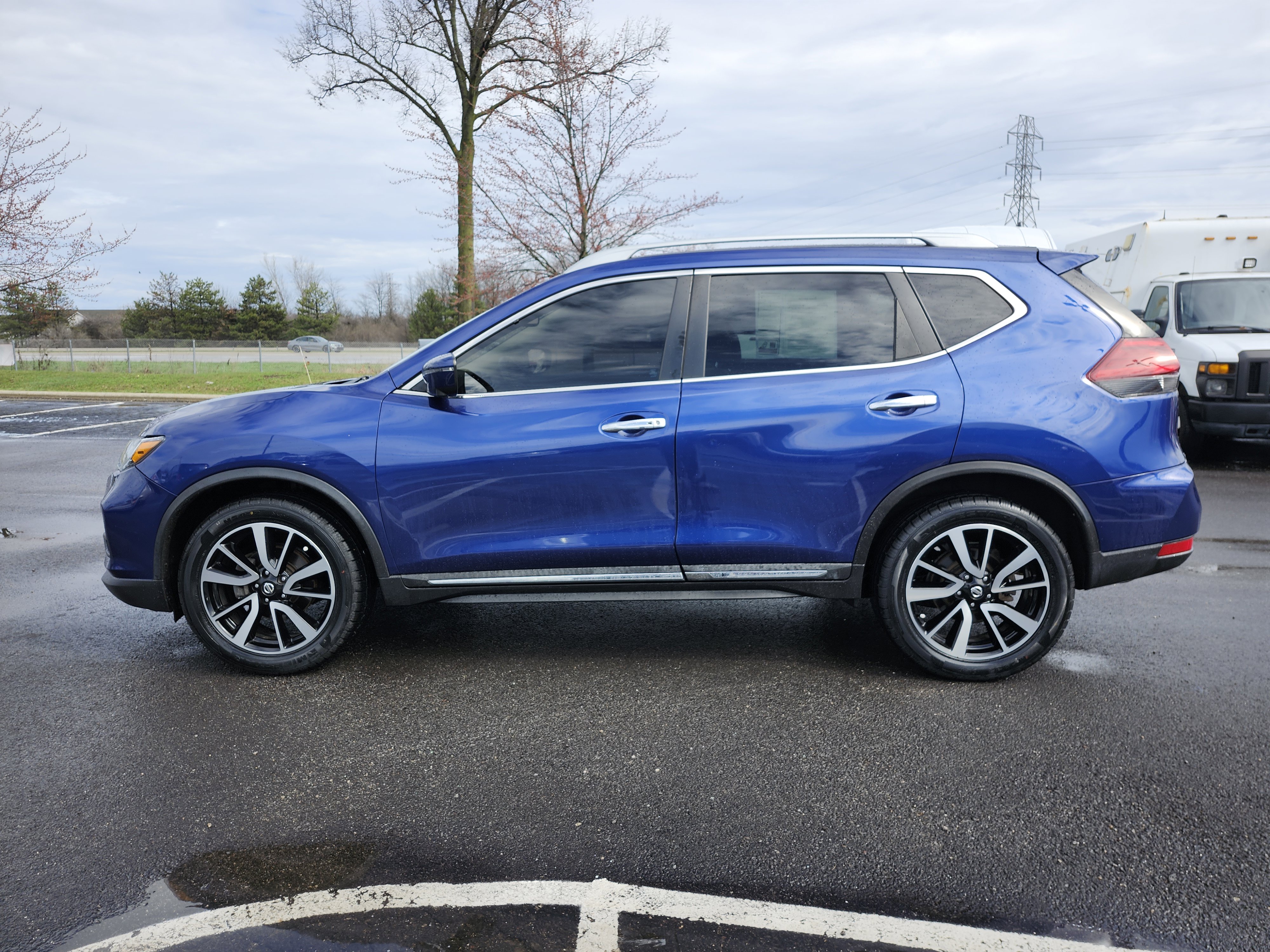 2020 Nissan Rogue SL