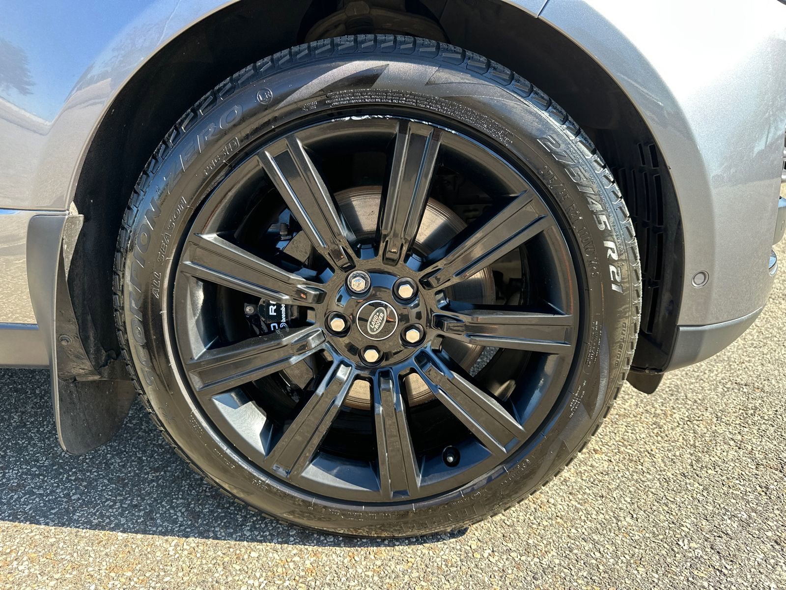 2022 Land Rover Range Rover P525 Westminster Edition