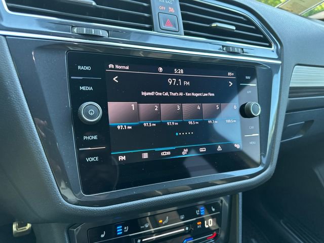 2023 Volkswagen Tiguan SEL R-Line