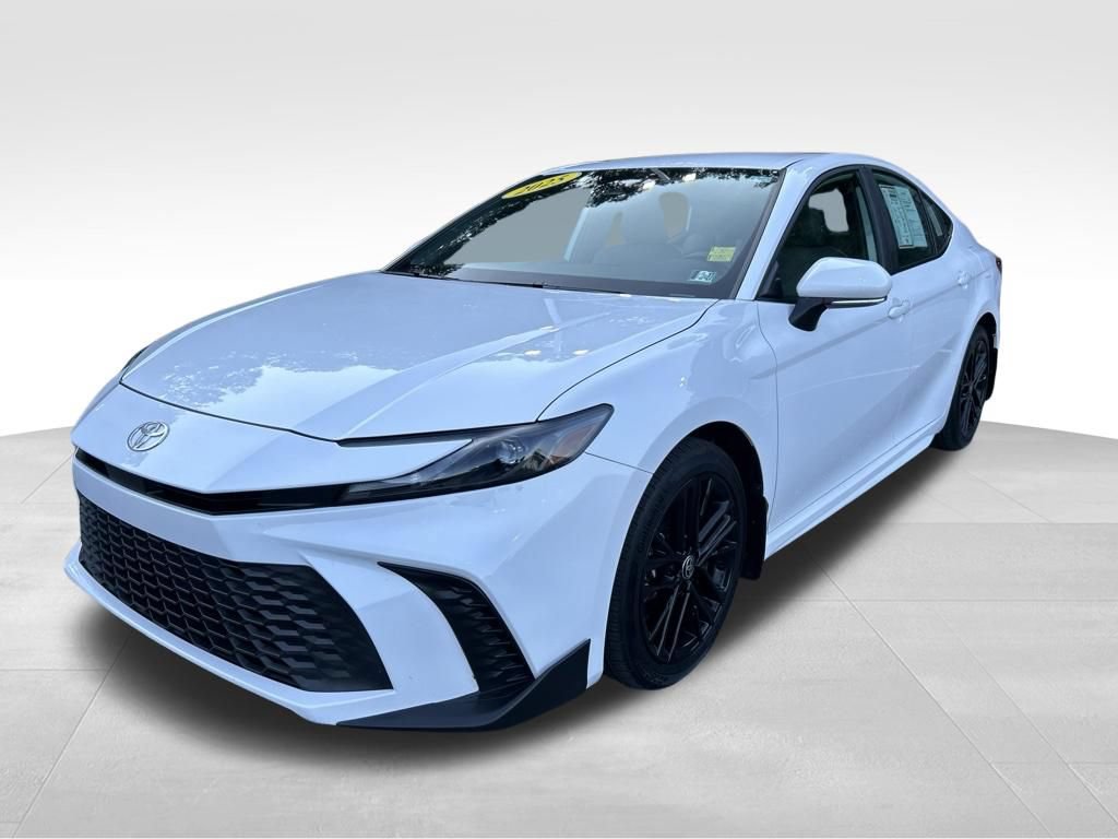 Certified 2025 Toyota Camry SE w/ Convenience Package