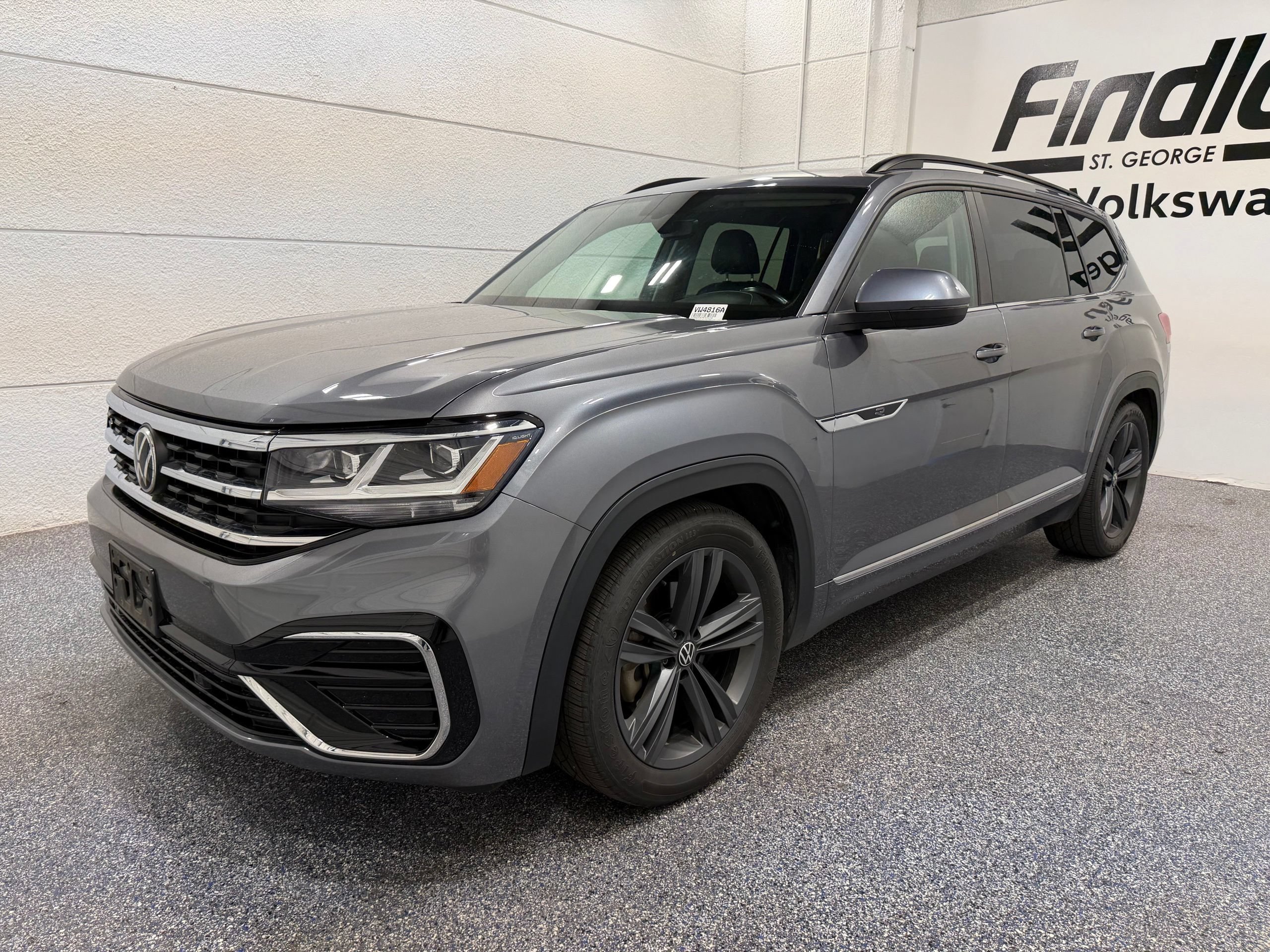 Used 2021 Volkswagen Atlas SE w/ Panoramic Sunroof Package