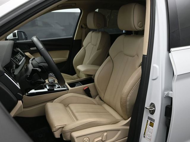 2023 Audi Q5 2.0T Premium Plus