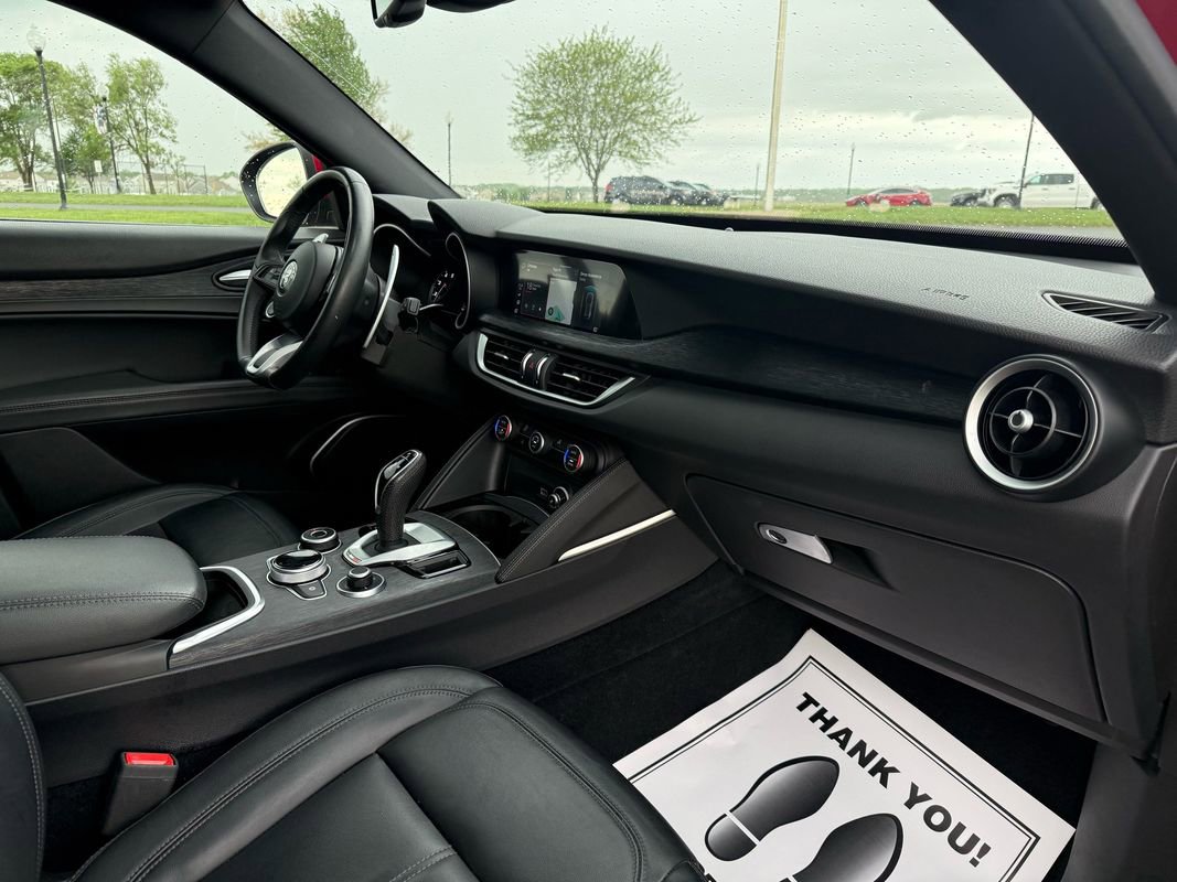 2022 Alfa Romeo Stelvio Sprint