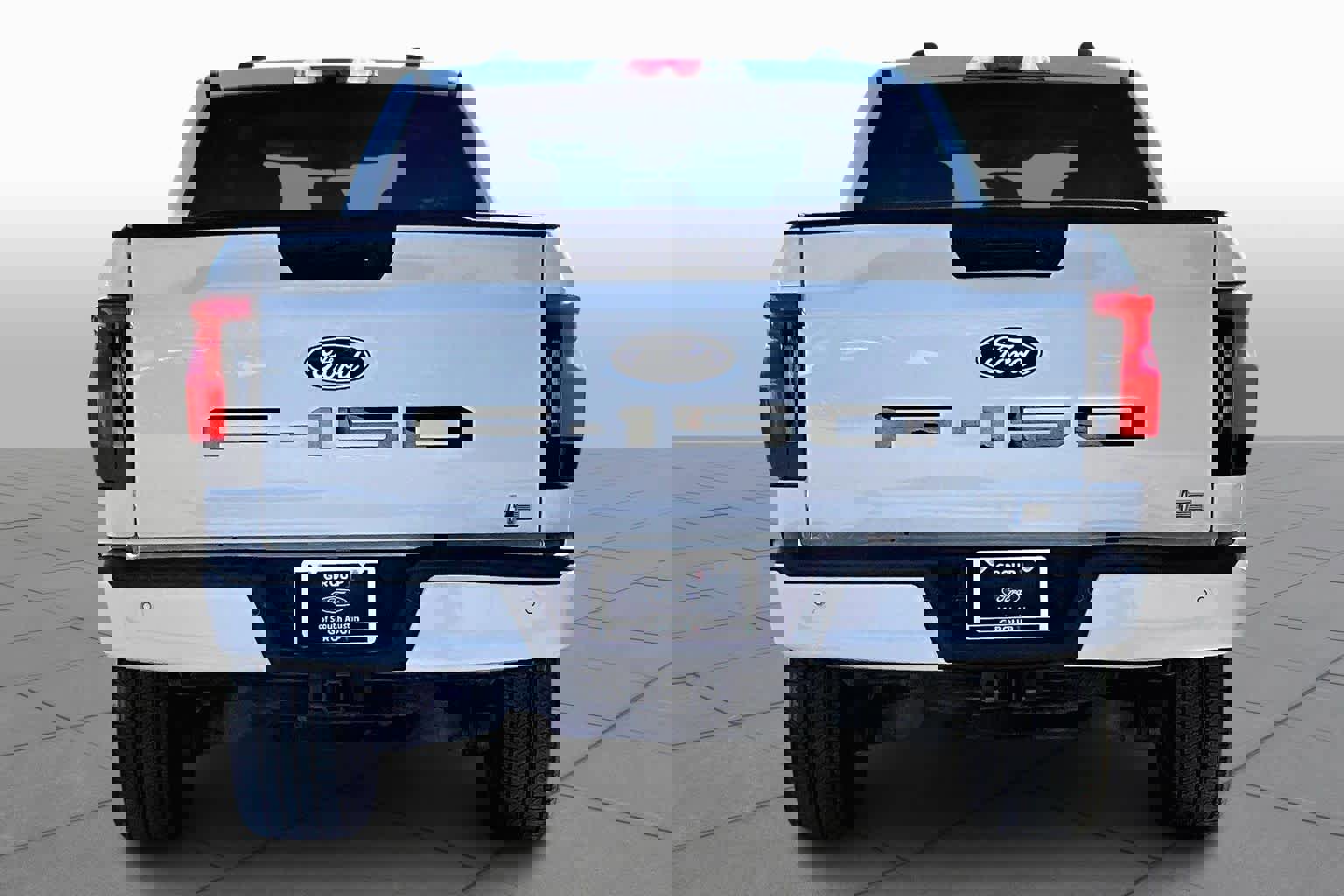 2025 Ford F150 Lightning Flash