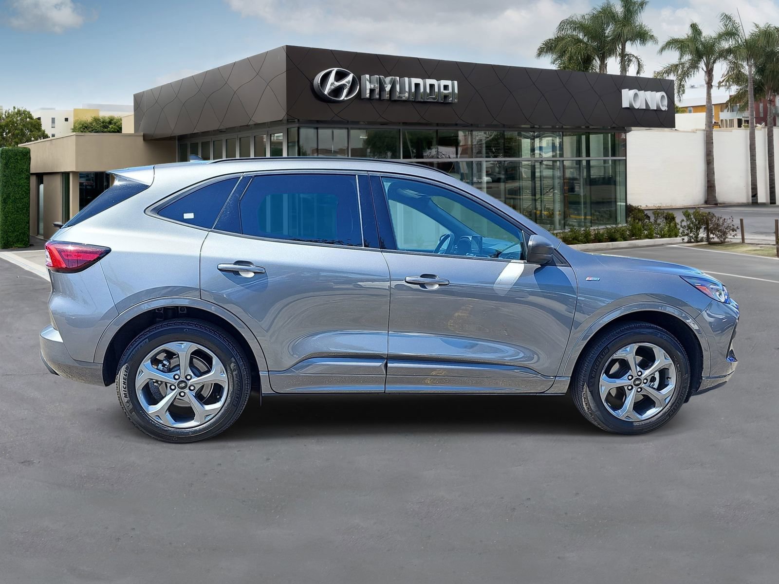 2024 Ford Escape ST-Line