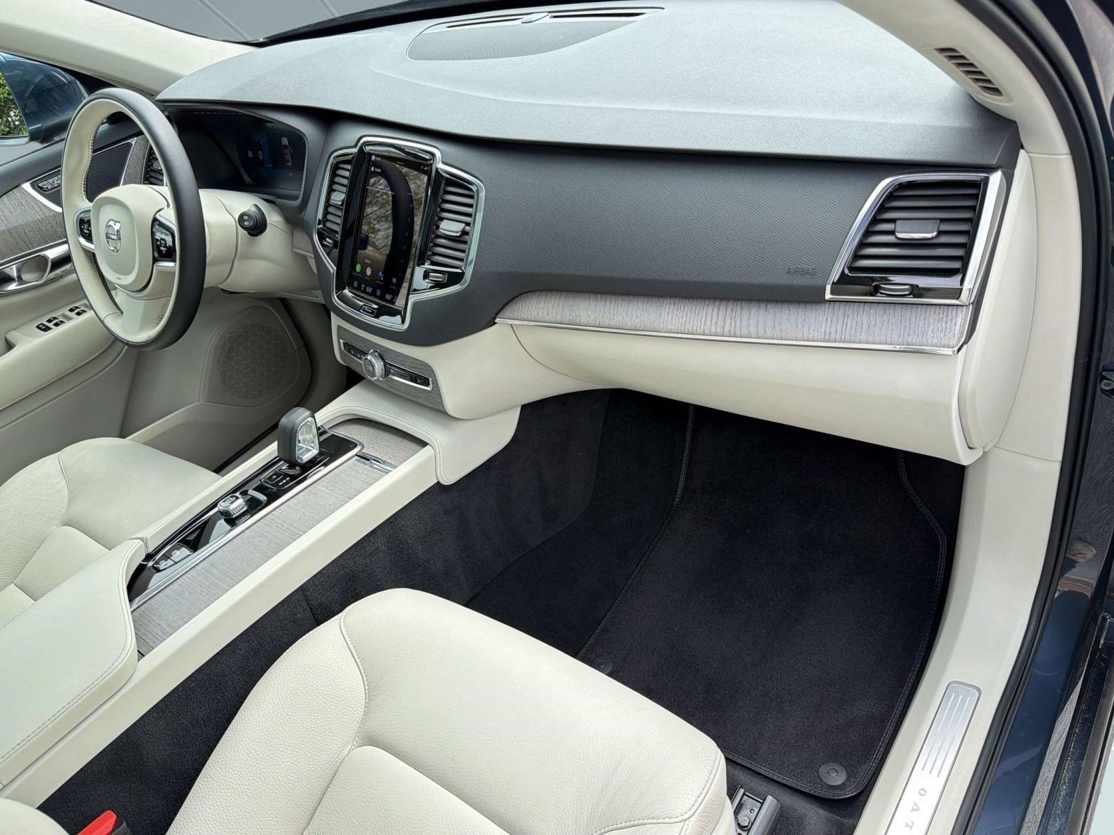 2023 Volvo Xc90 B6 Plus