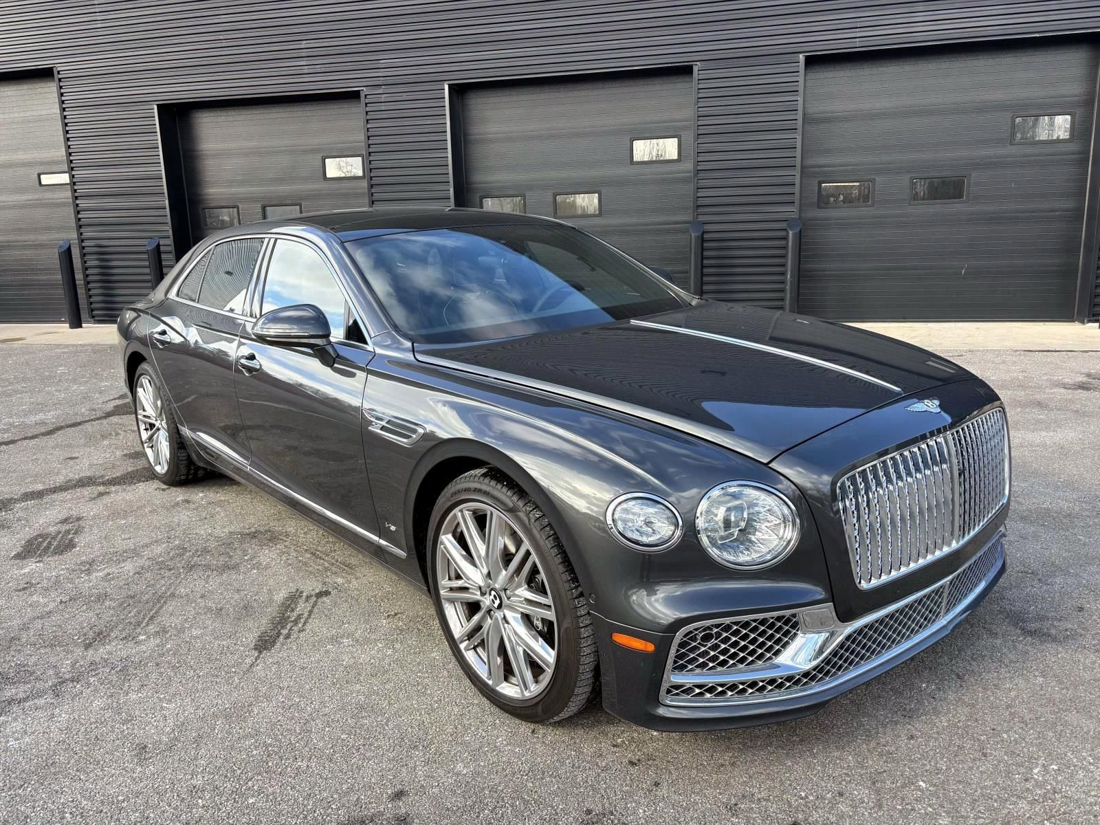 2022 Bentley Flying Spur V8