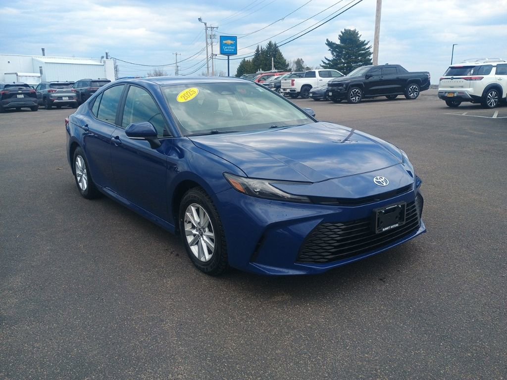 Used 2025 Toyota Camry LE w/ Convenience Package