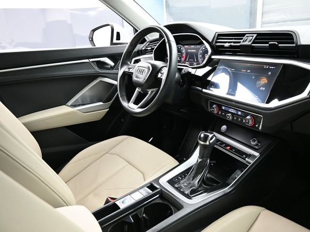 2019 Audi Q3 2.0T Premium Plus