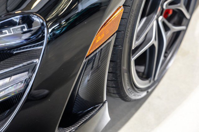 Used 2018 McLaren 720S Performance photo 22