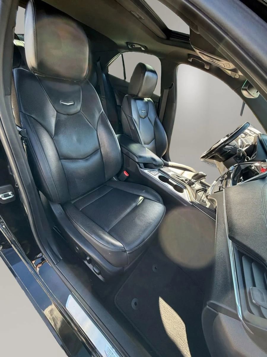 2023 Cadillac CT4 Premium Luxury