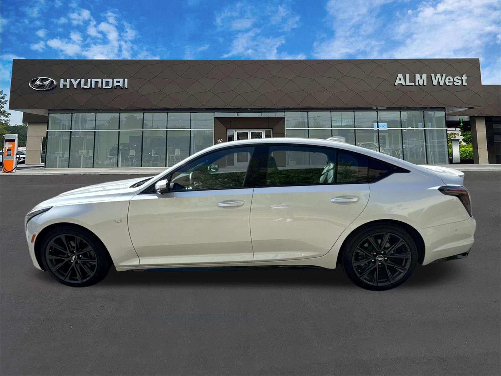 2025 Cadillac CT5 Sport