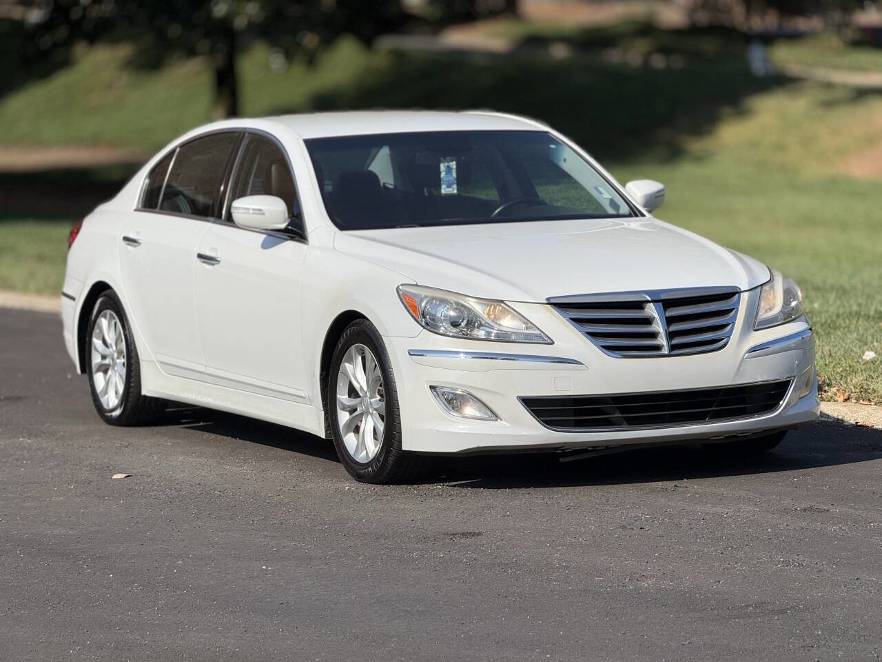 2013 Hyundai Genesis 3.8