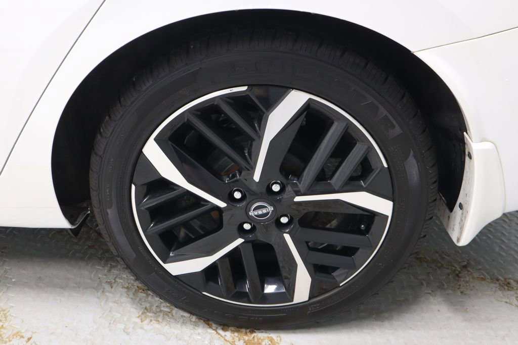 2024 Nissan Versa SR