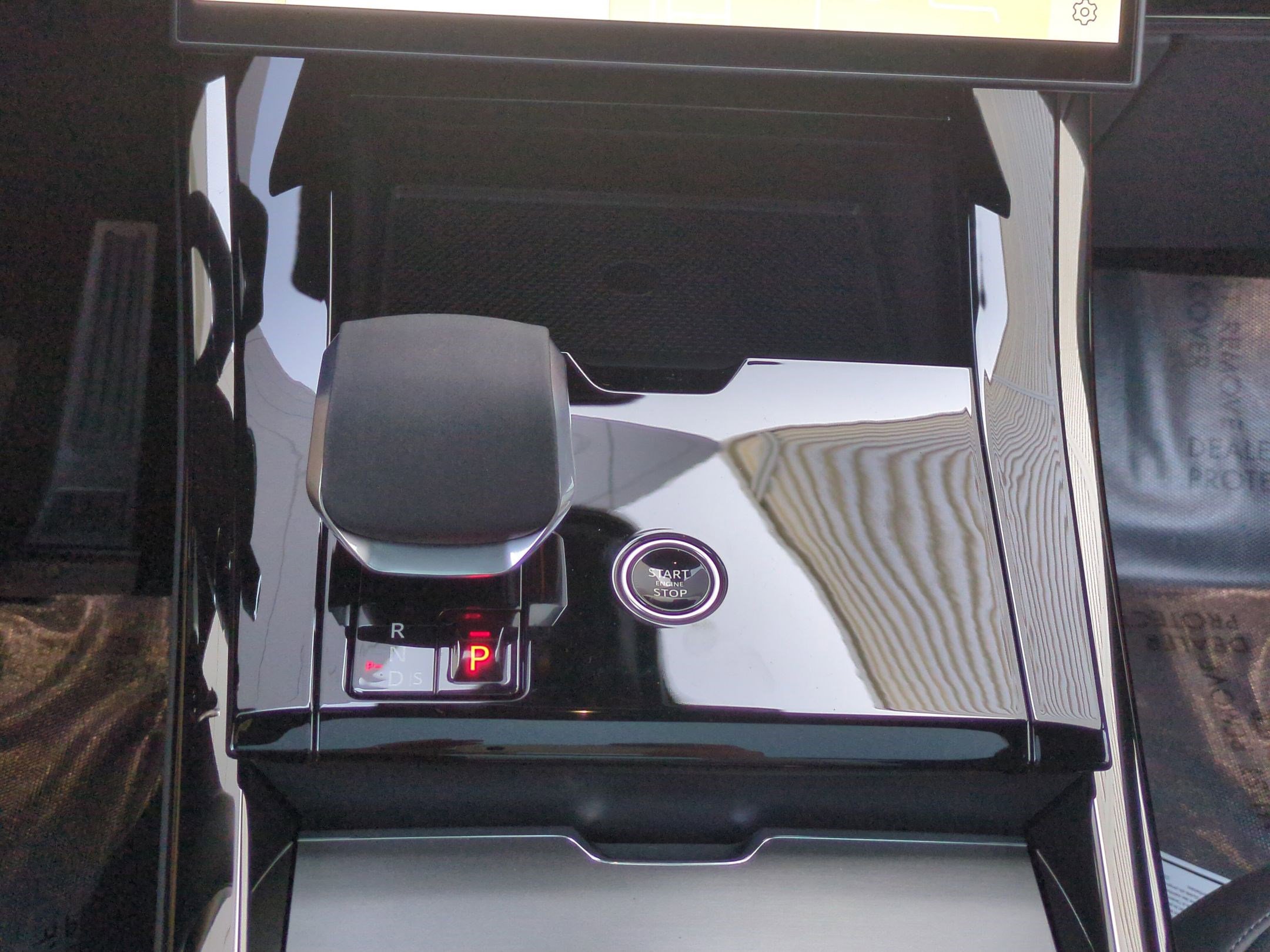 2026 Land Rover Range Rover Sport Dynamic SE