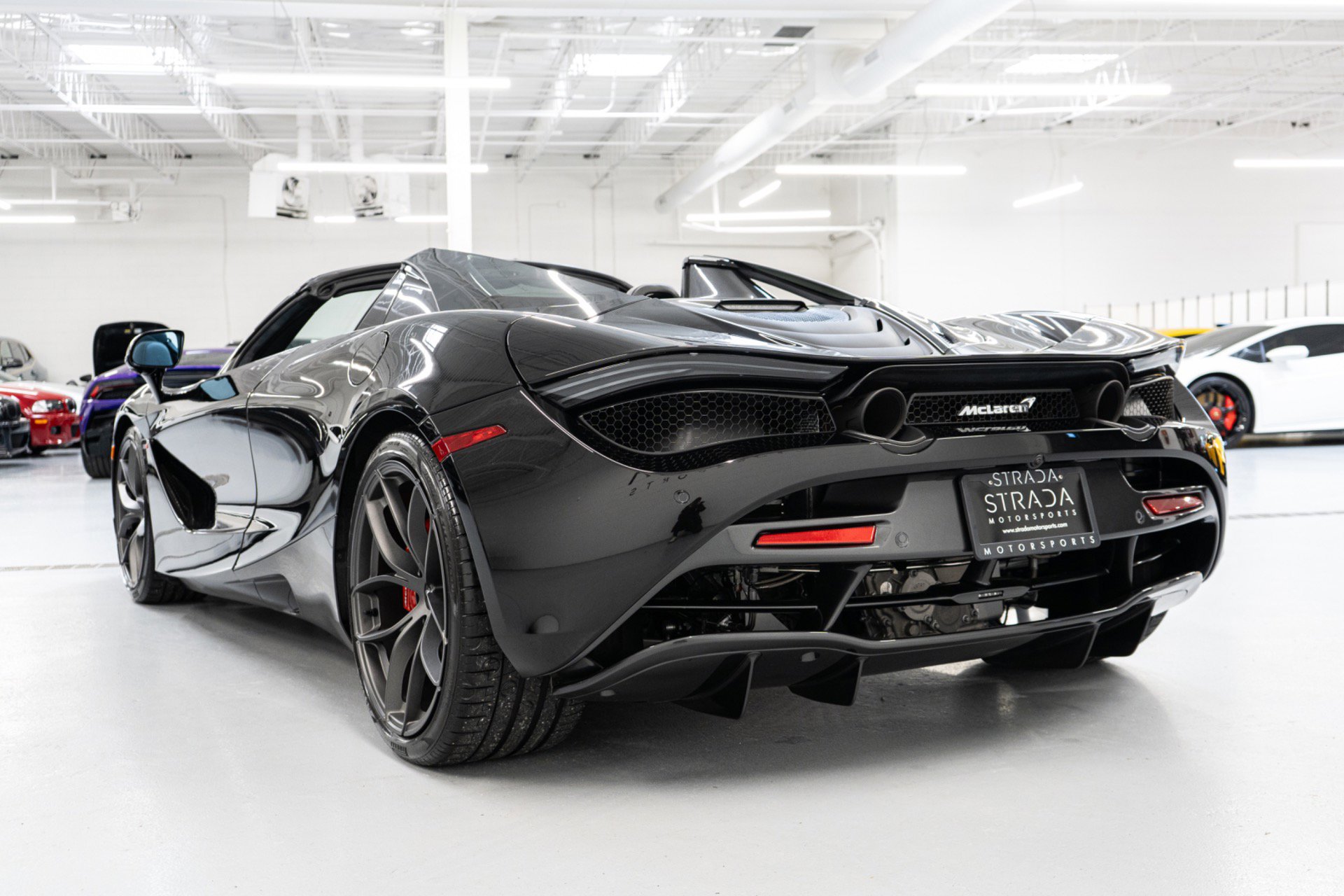 Used 2020 McLaren 720S Luxury photo 8