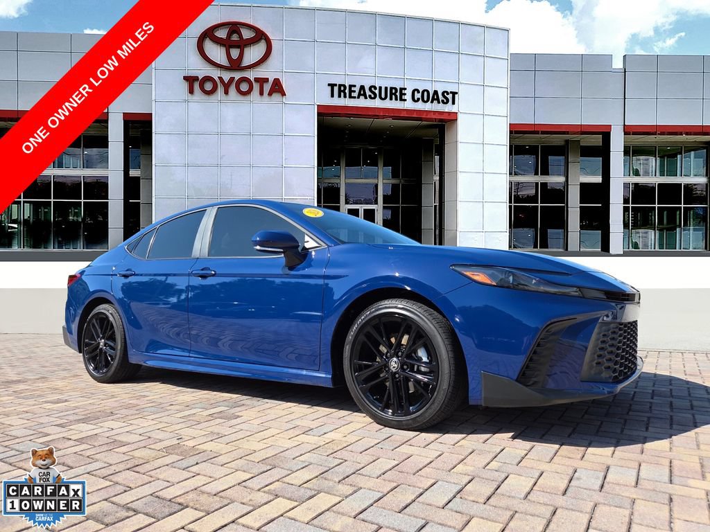 Used 2026 Toyota Camry SE w/ Convenience Package