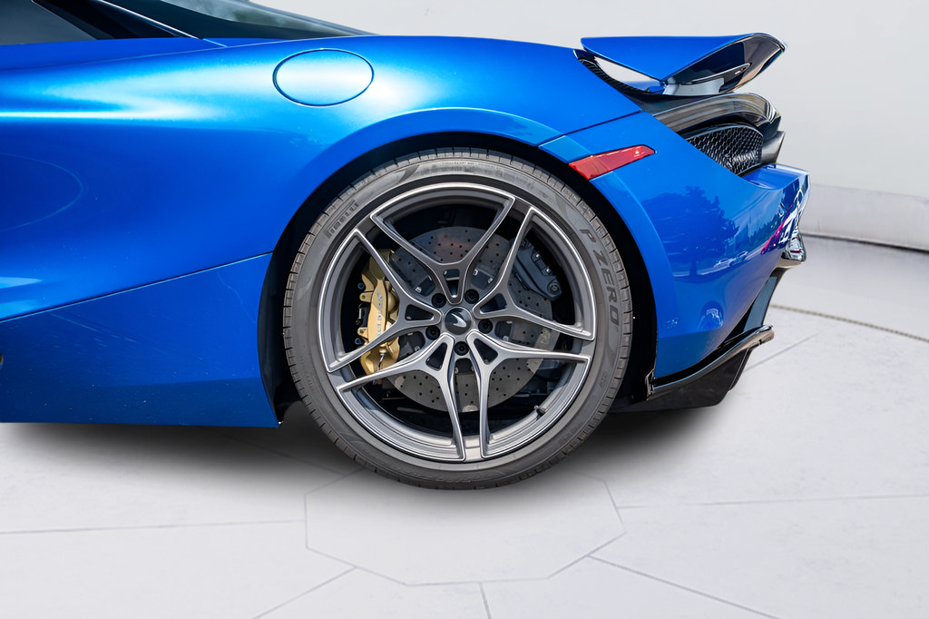 Used 2022 McLaren 720S Spider photo 48