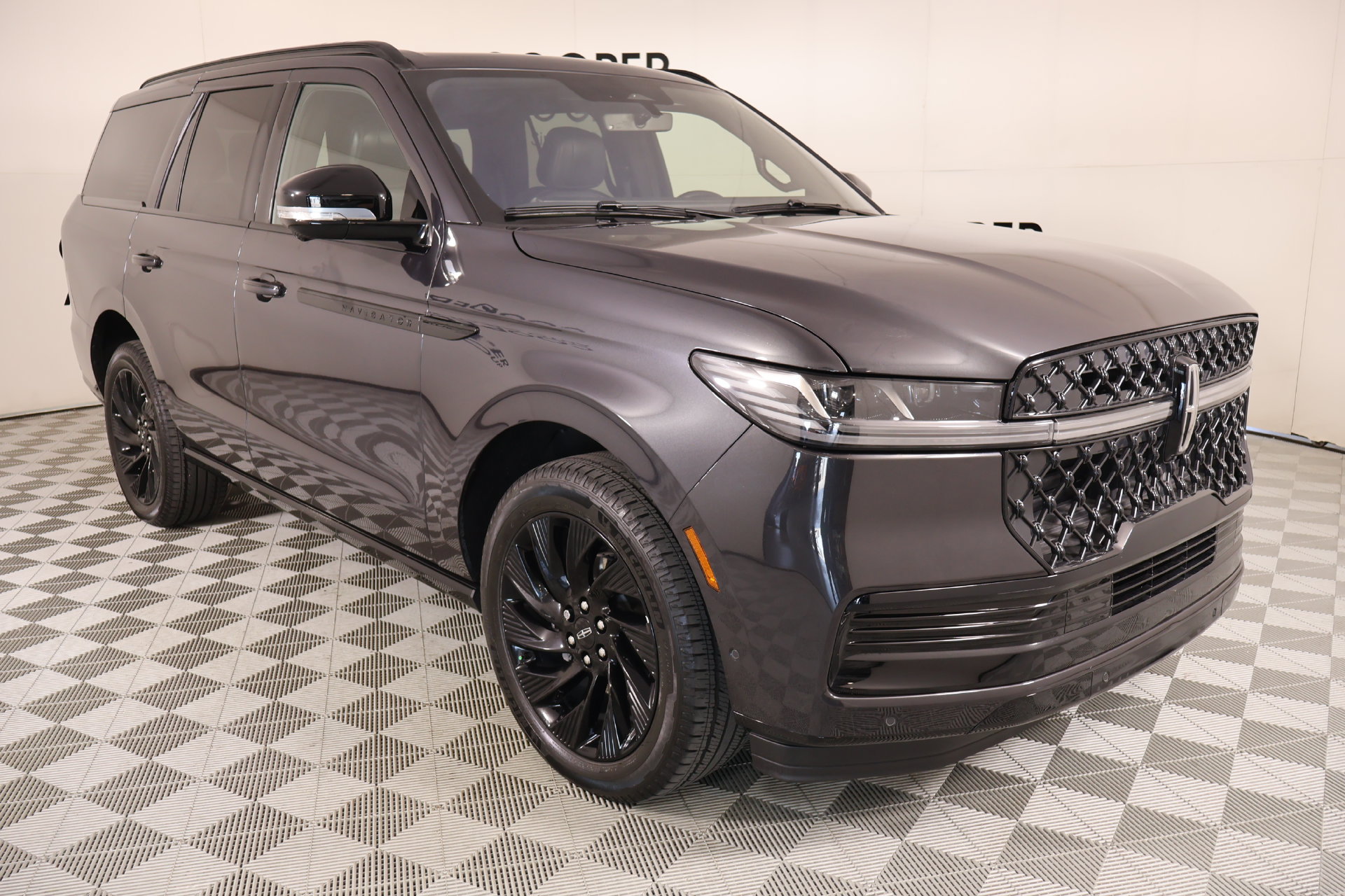 Certified 2025 Lincoln Navigator Reserve w/ Jet Appearance Package