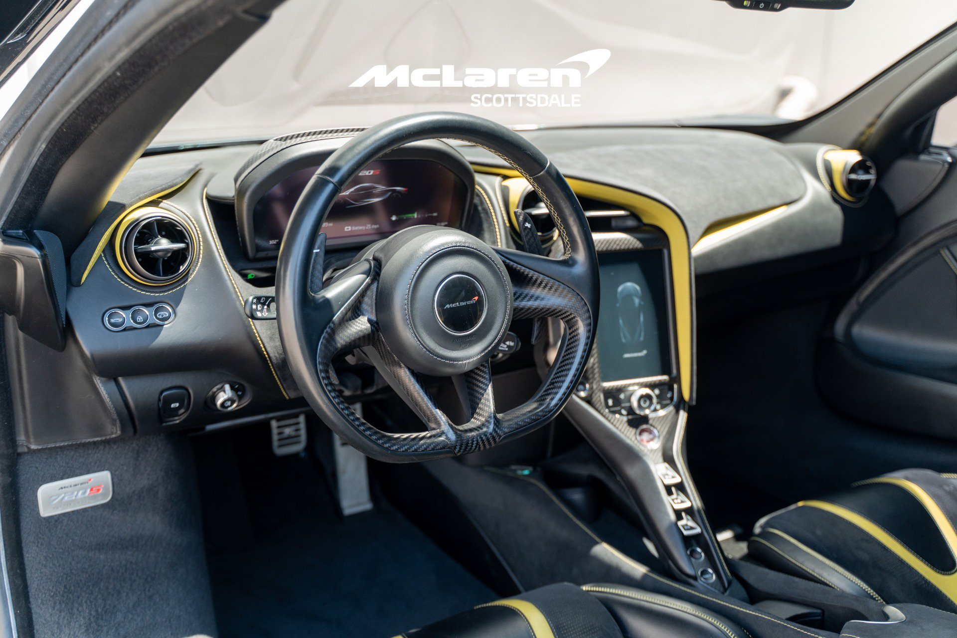 Used 2018 McLaren 720S Performance photo 13