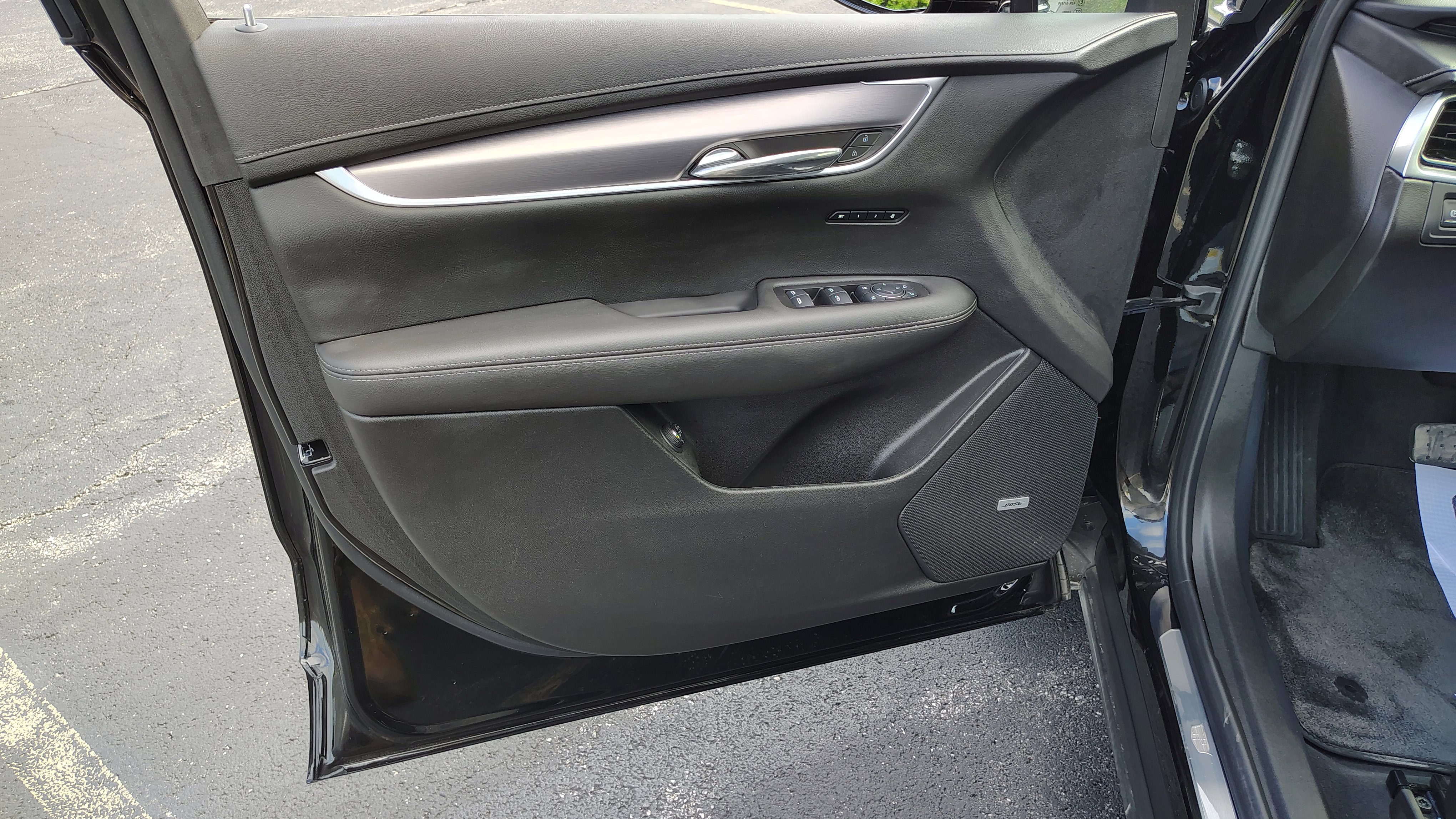 2025 Cadillac XT6 Luxury