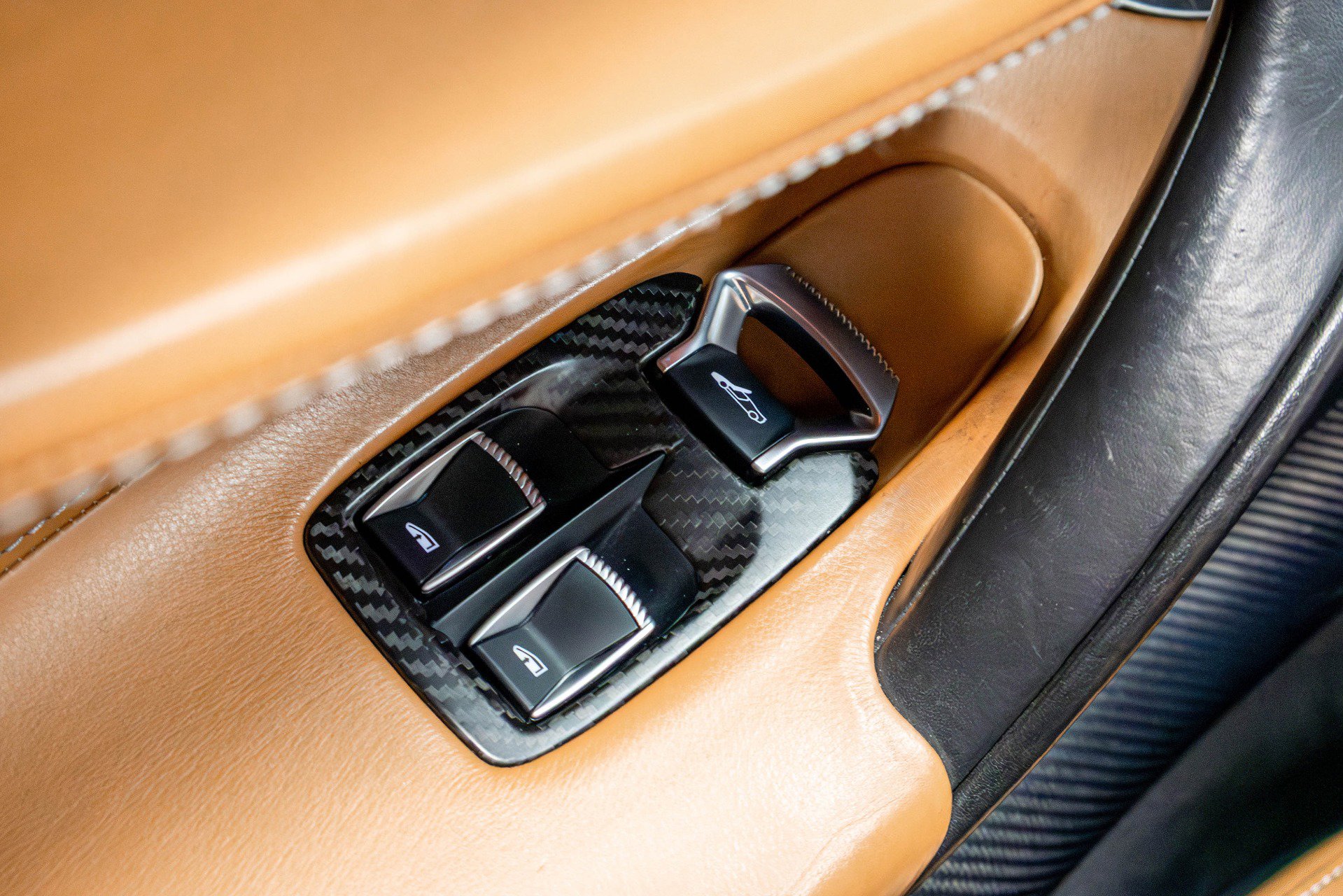 Used 2019 McLaren 720S Luxury photo 52