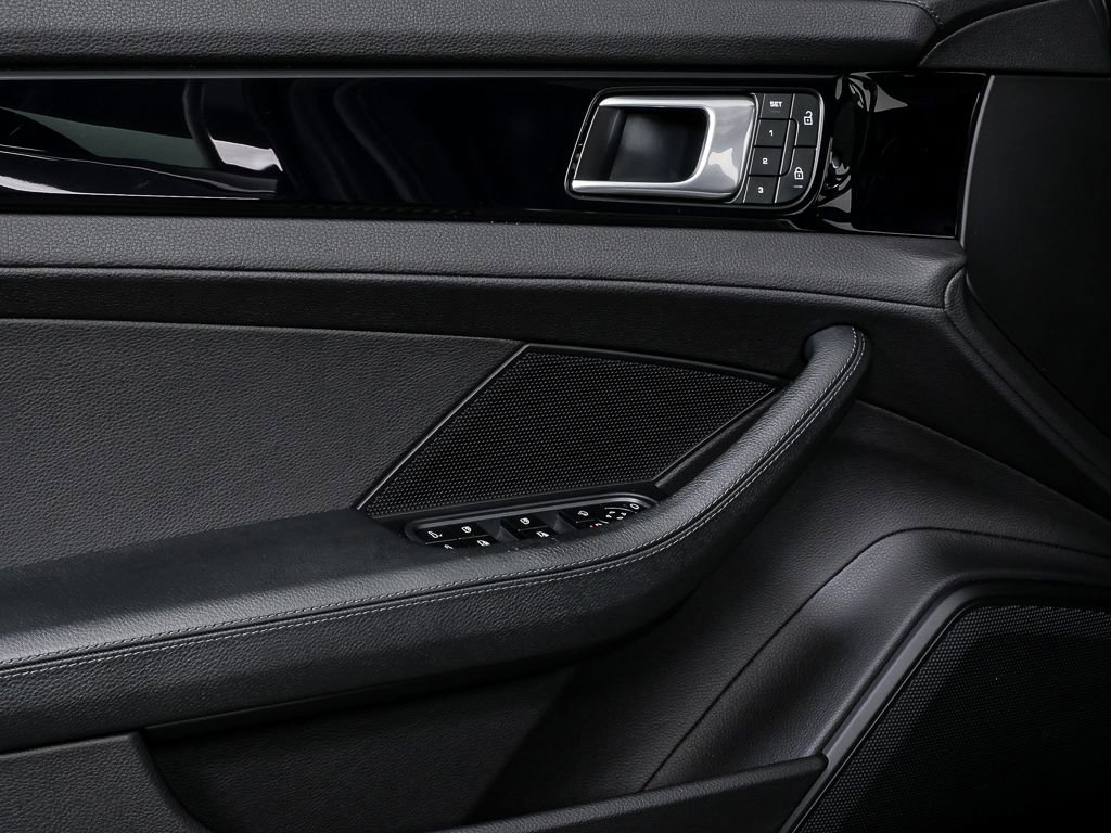 2023 Porsche Panamera 4S