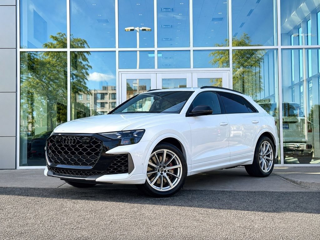 Used 2026 Audi RS Q8 performance