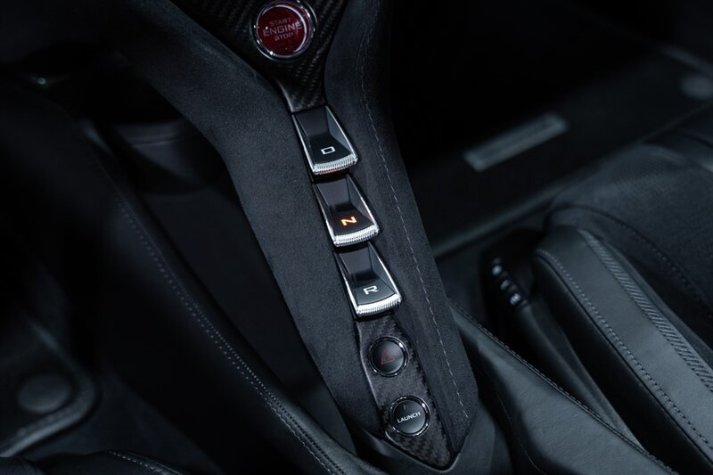 Used 2018 McLaren 720S Performance photo 44