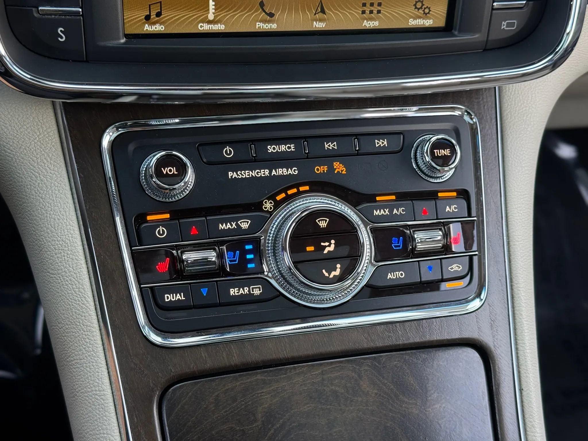 2018 Lincoln Continental Reserve