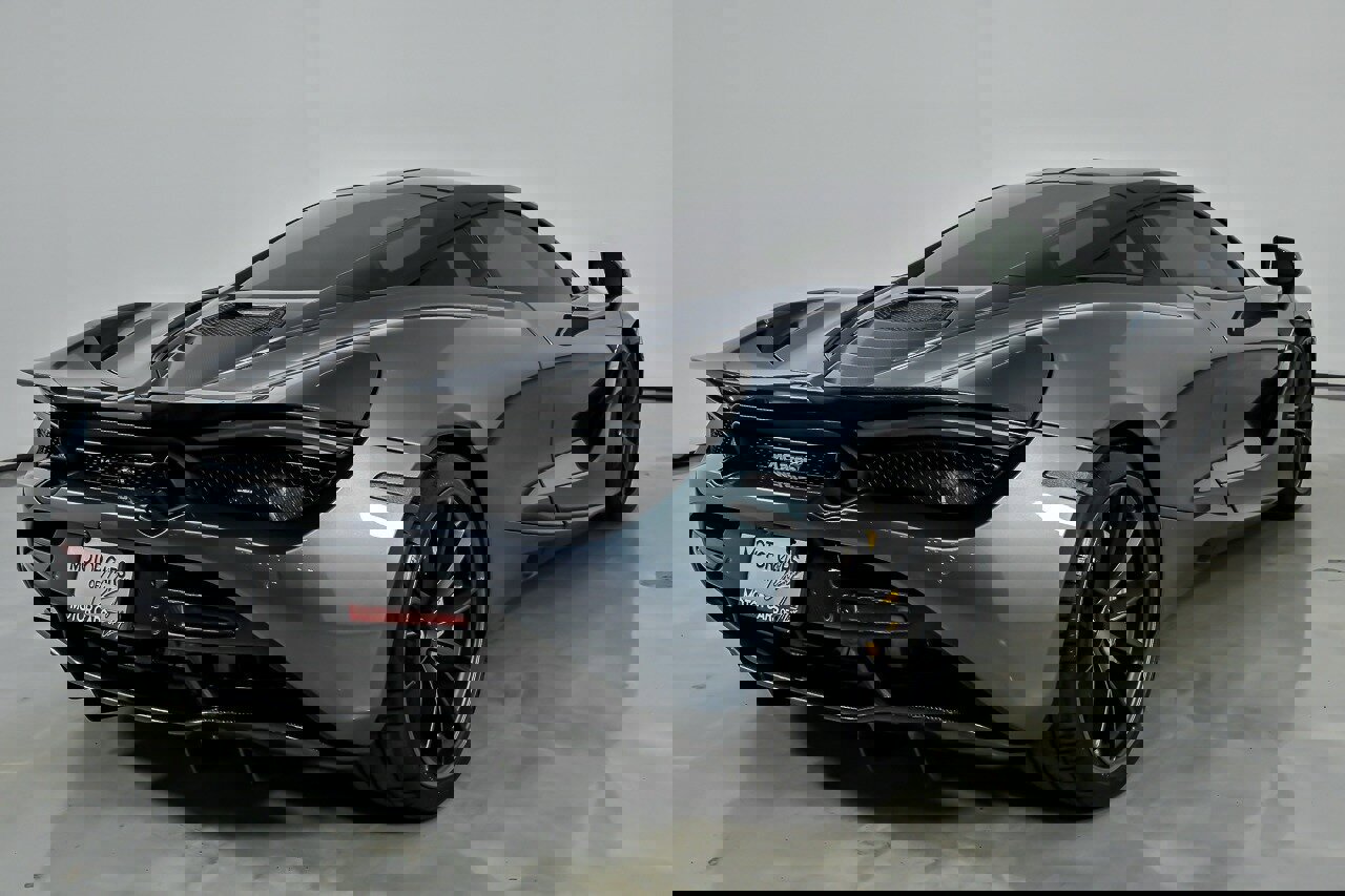 Used 2018 McLaren 720S Performance photo 14