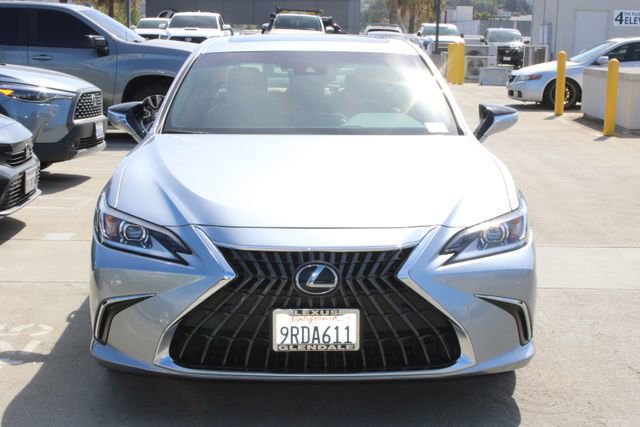 2025 Lexus ES 300h