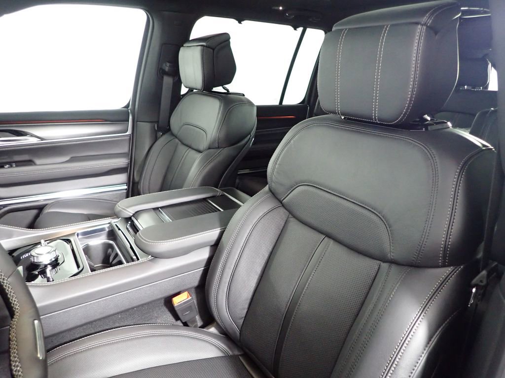 2026 Jeep Grand Wagoneer Summit