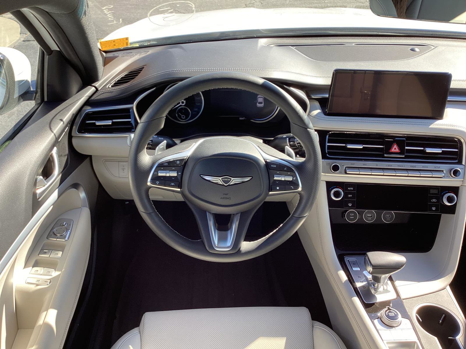 2025 Genesis G70 2.5T