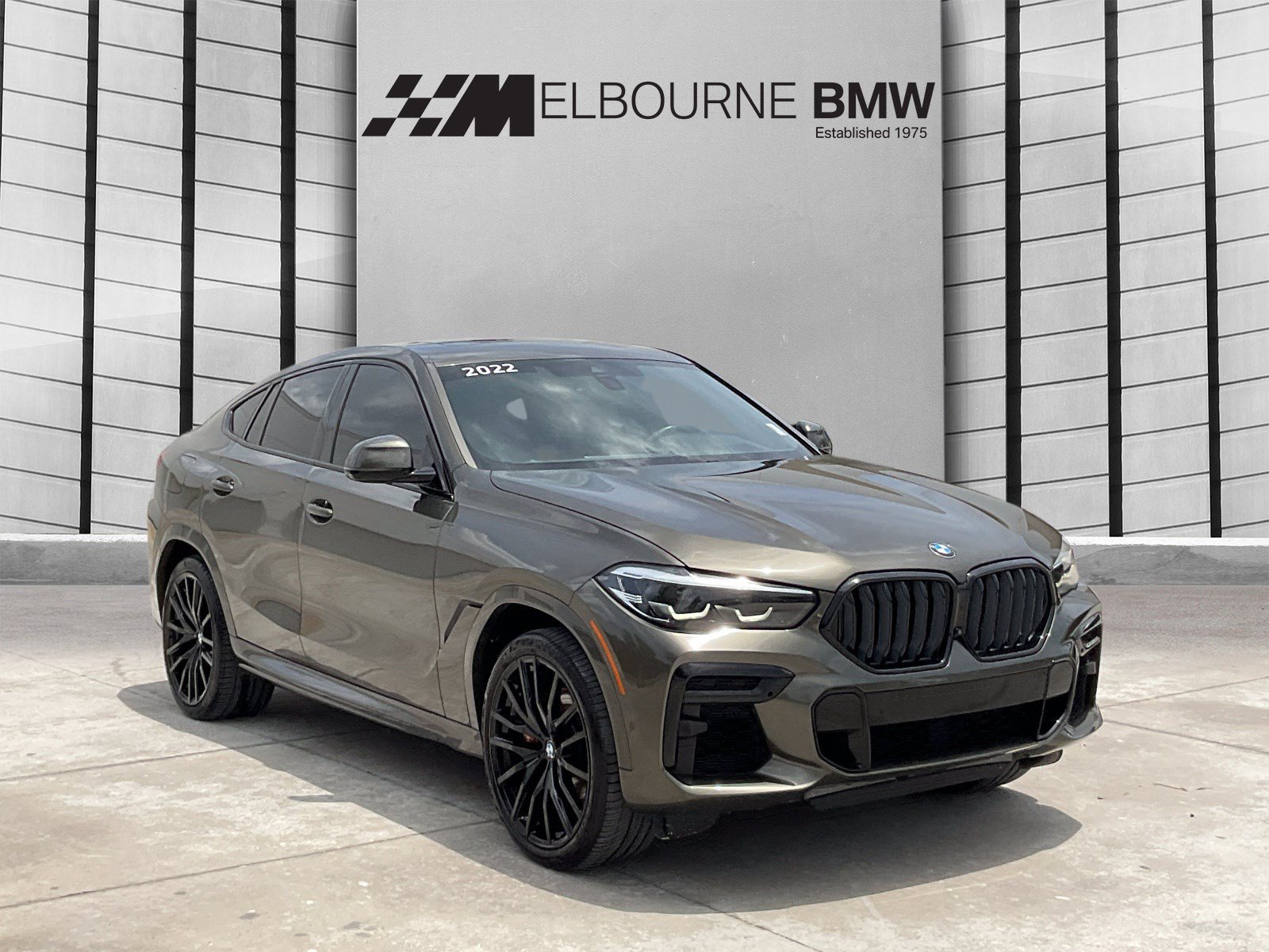 Used 2022 BMW X6 xDrive40i w/ M Sport Package