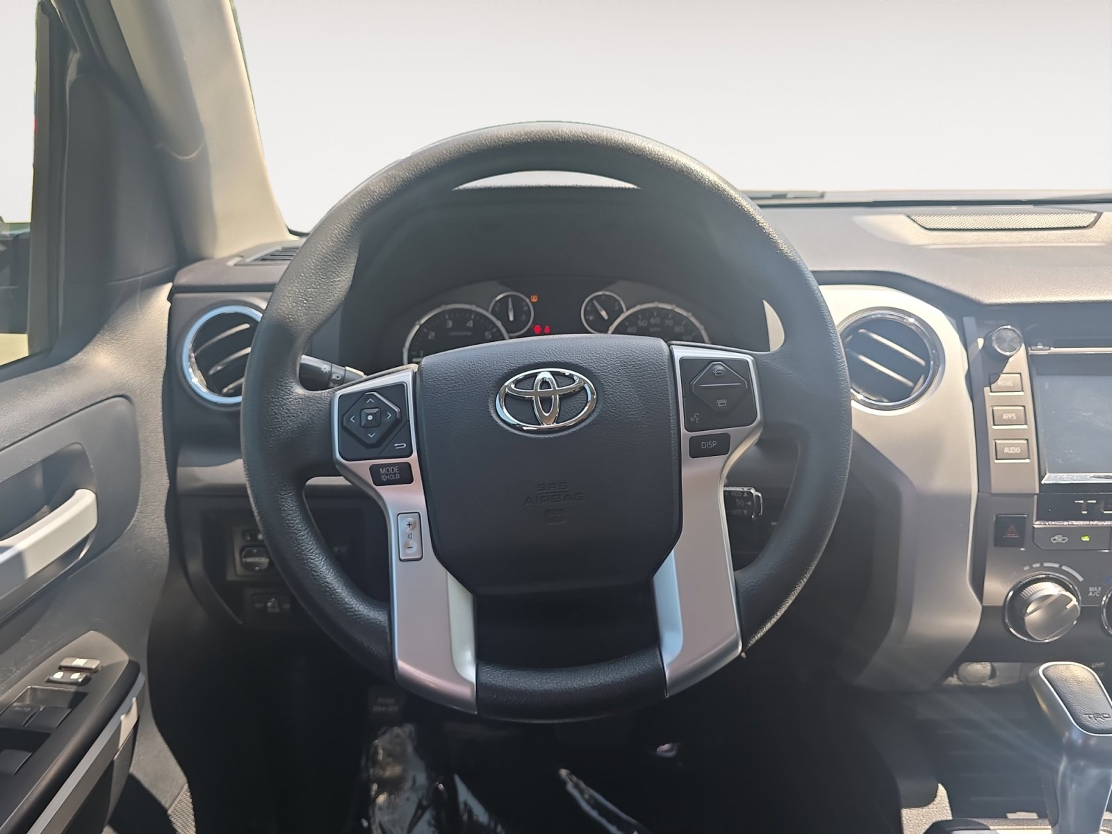 2017 Toyota Tundra SR5