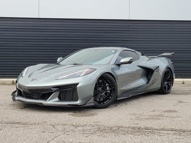 Used 2024 Chevrolet Corvette Z06 w/ Z07 Performance Package