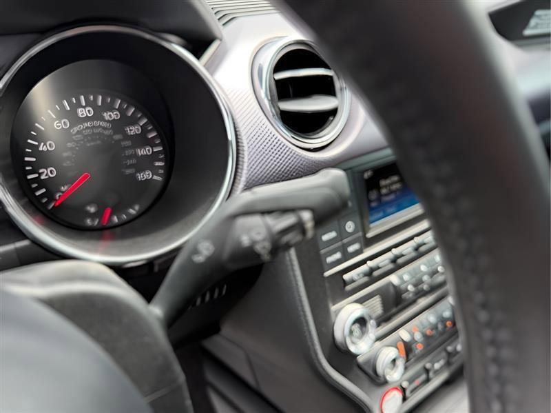 2015 Ford Mustang Coupe