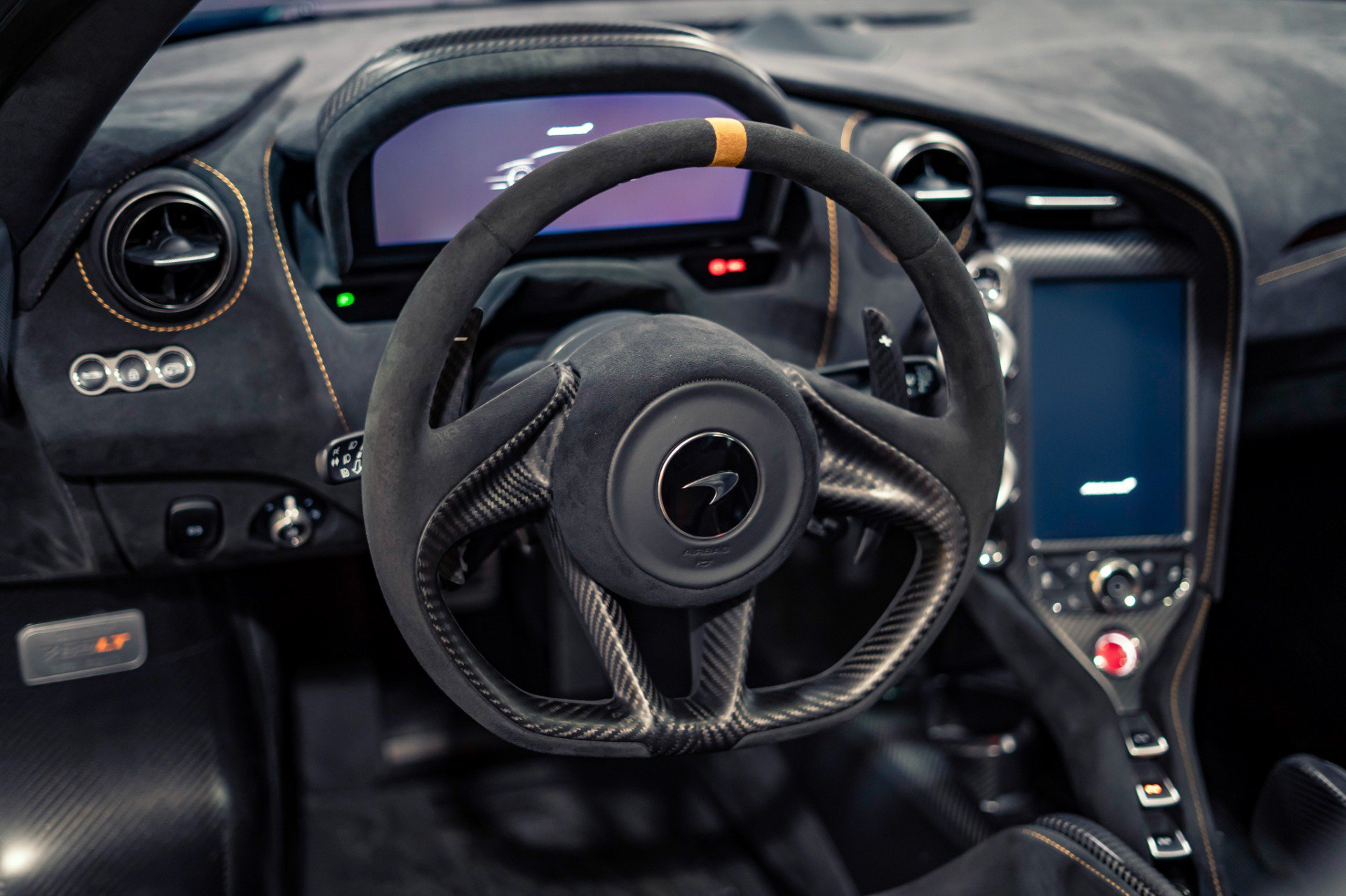 Used 2021 McLaren 765LT photo 12