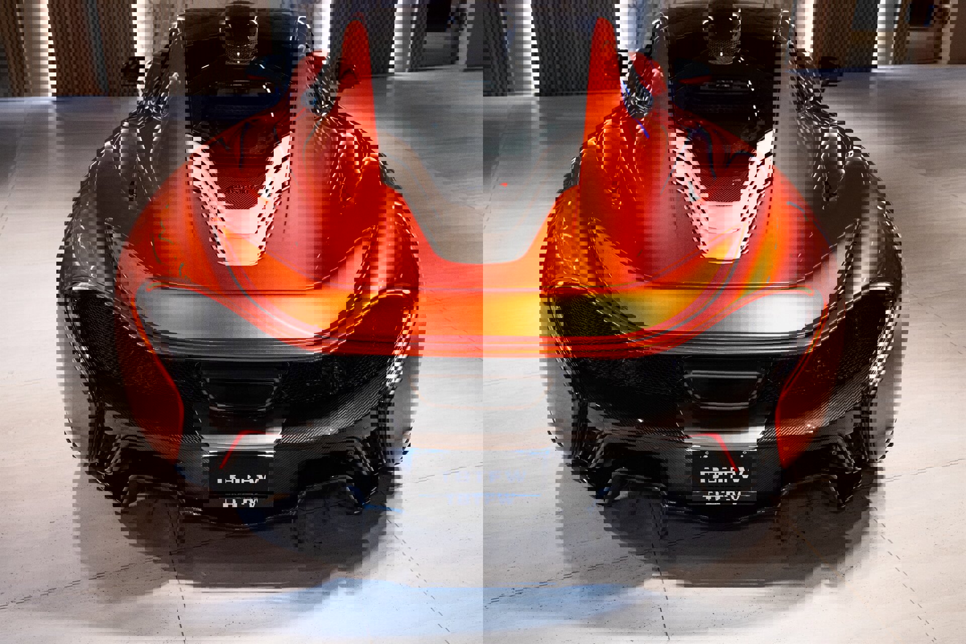 Used 2014 McLaren P1 photo 23