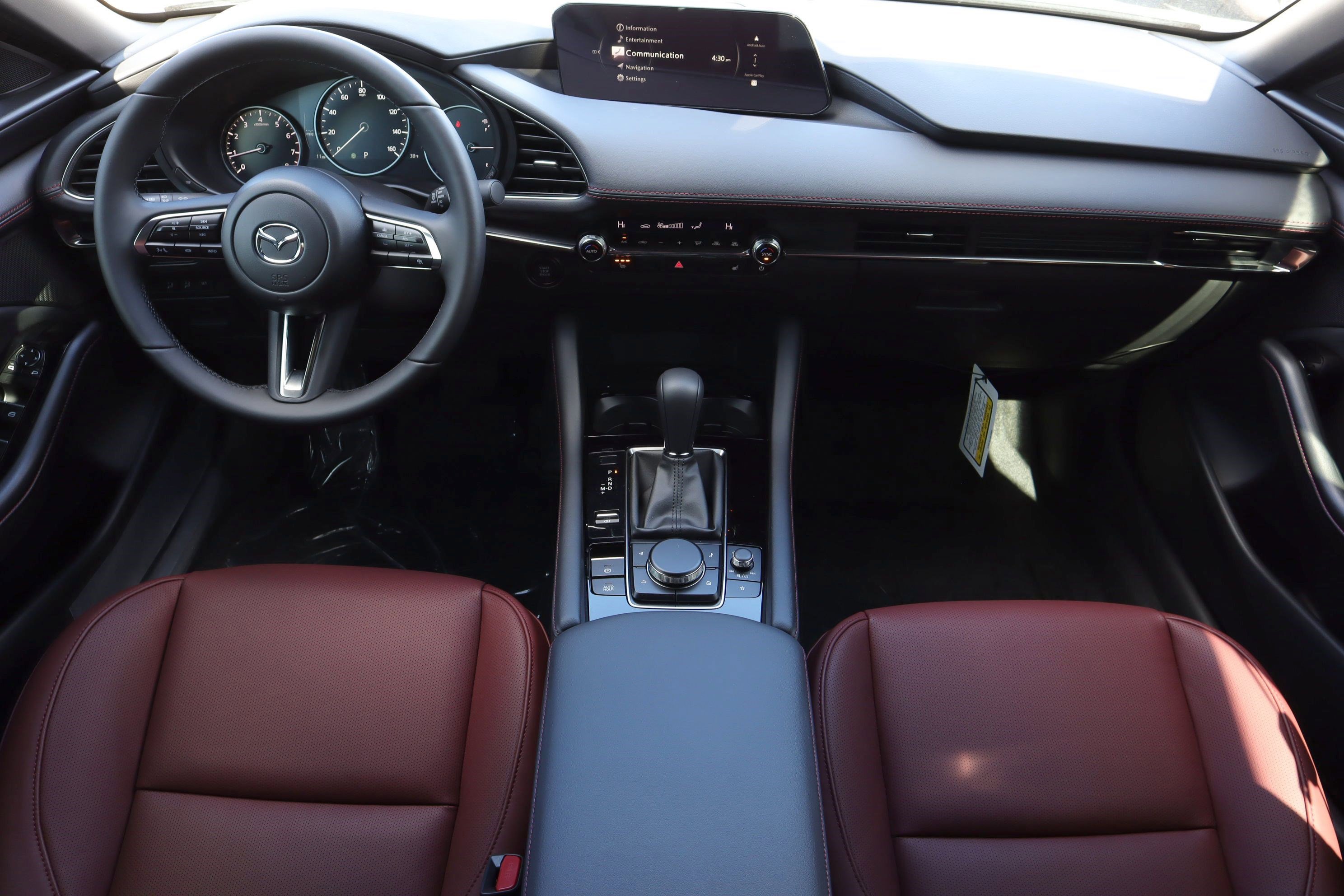 2026 MAZDA Mazda3 Carbon