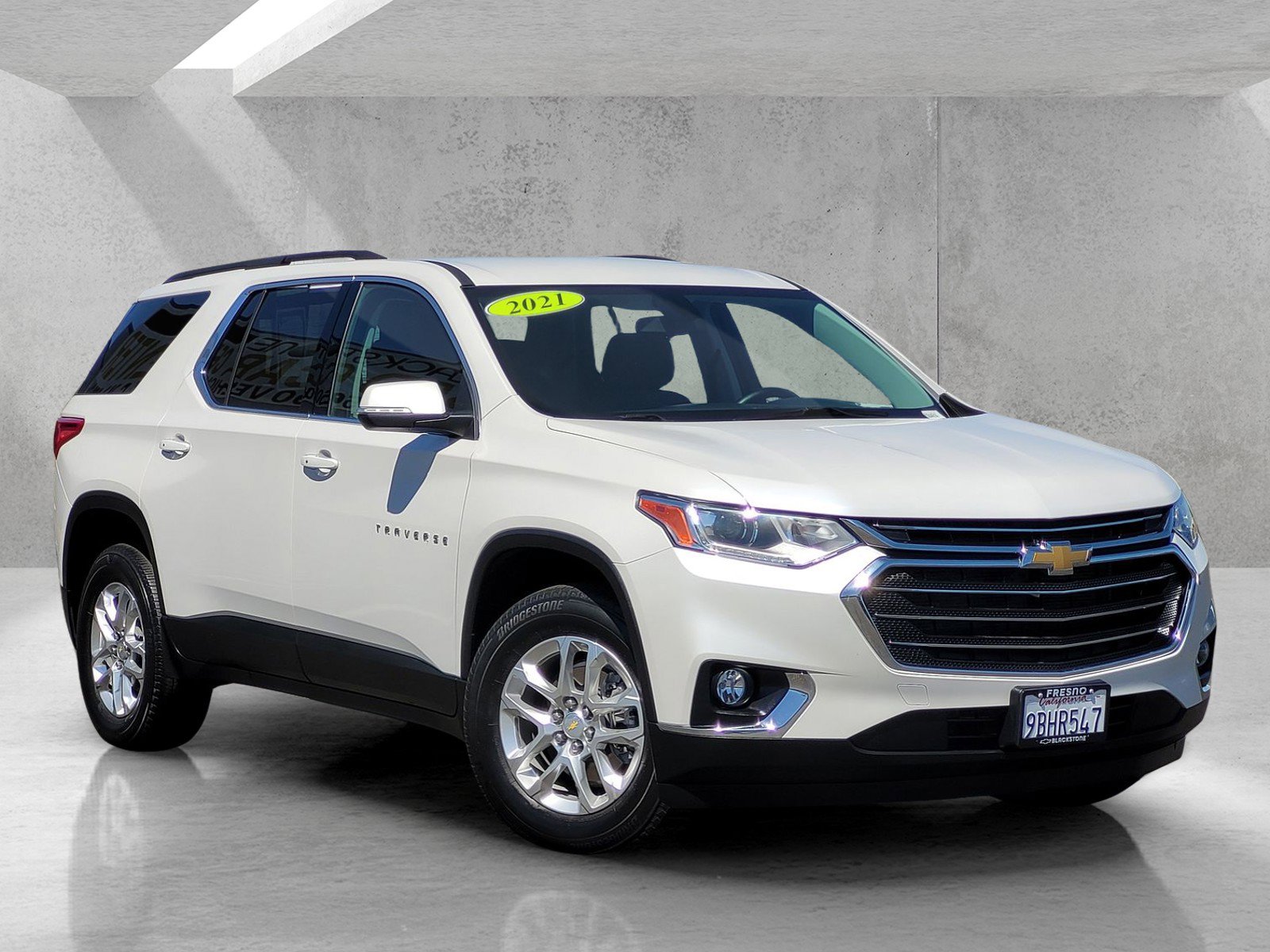 Used 2021 Chevrolet Traverse LT