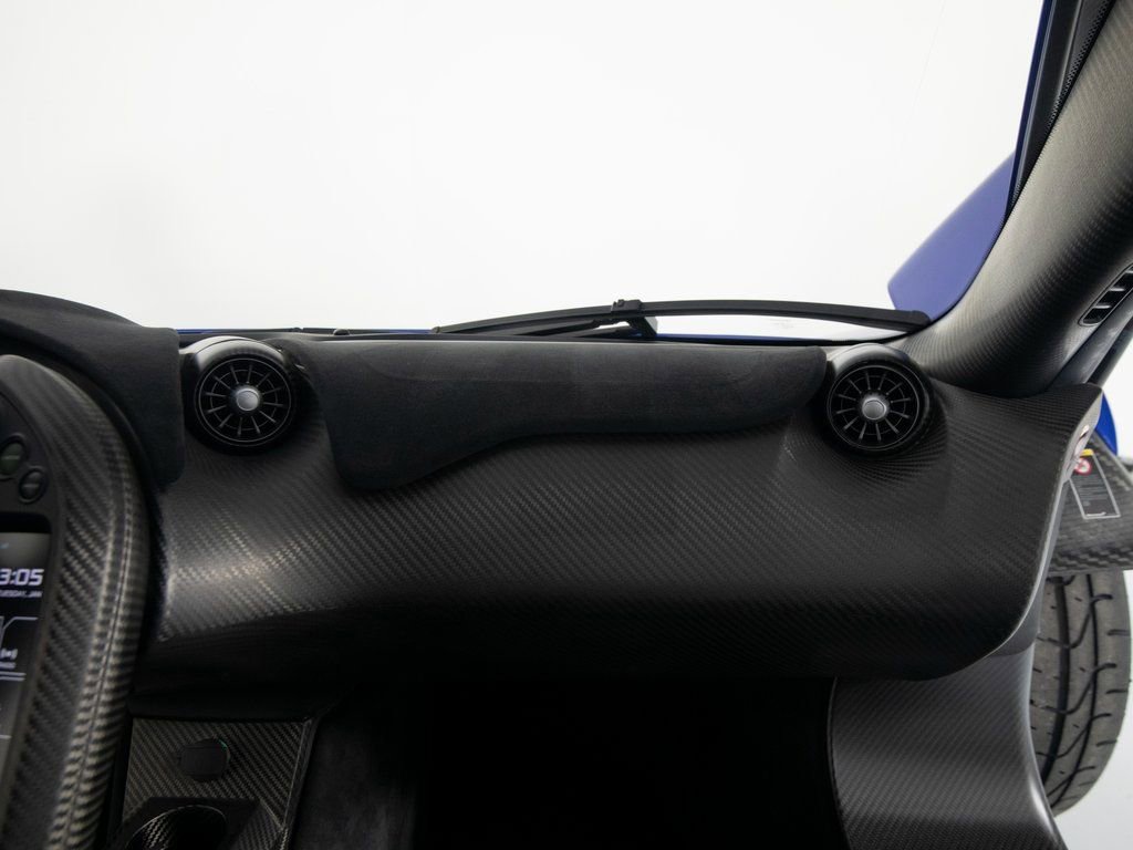 Used 2015 McLaren P1 photo 60