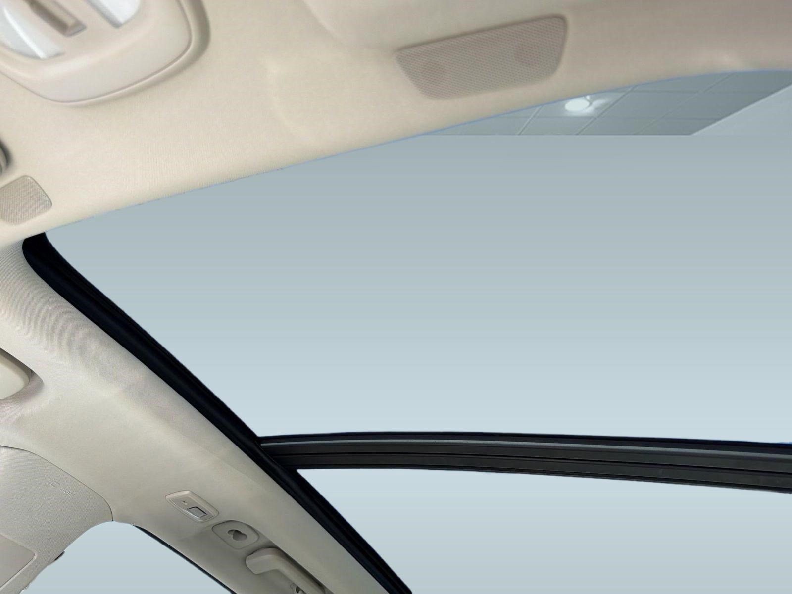 2023 Volvo Xc90 B6 Plus