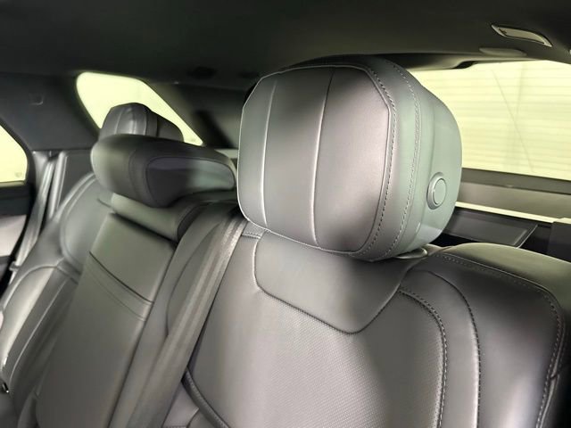 2026 Land Rover Range Rover Sport SE