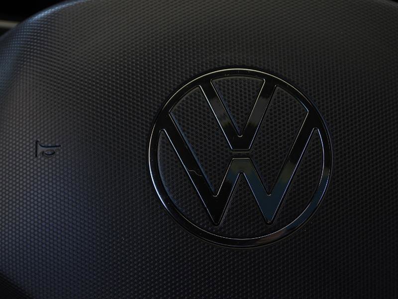 2022 Volkswagen Tiguan SE R-Line