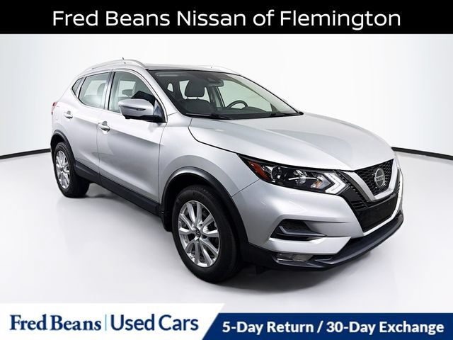 Certified 2022 Nissan Rogue Sport SV w/ Technology Package