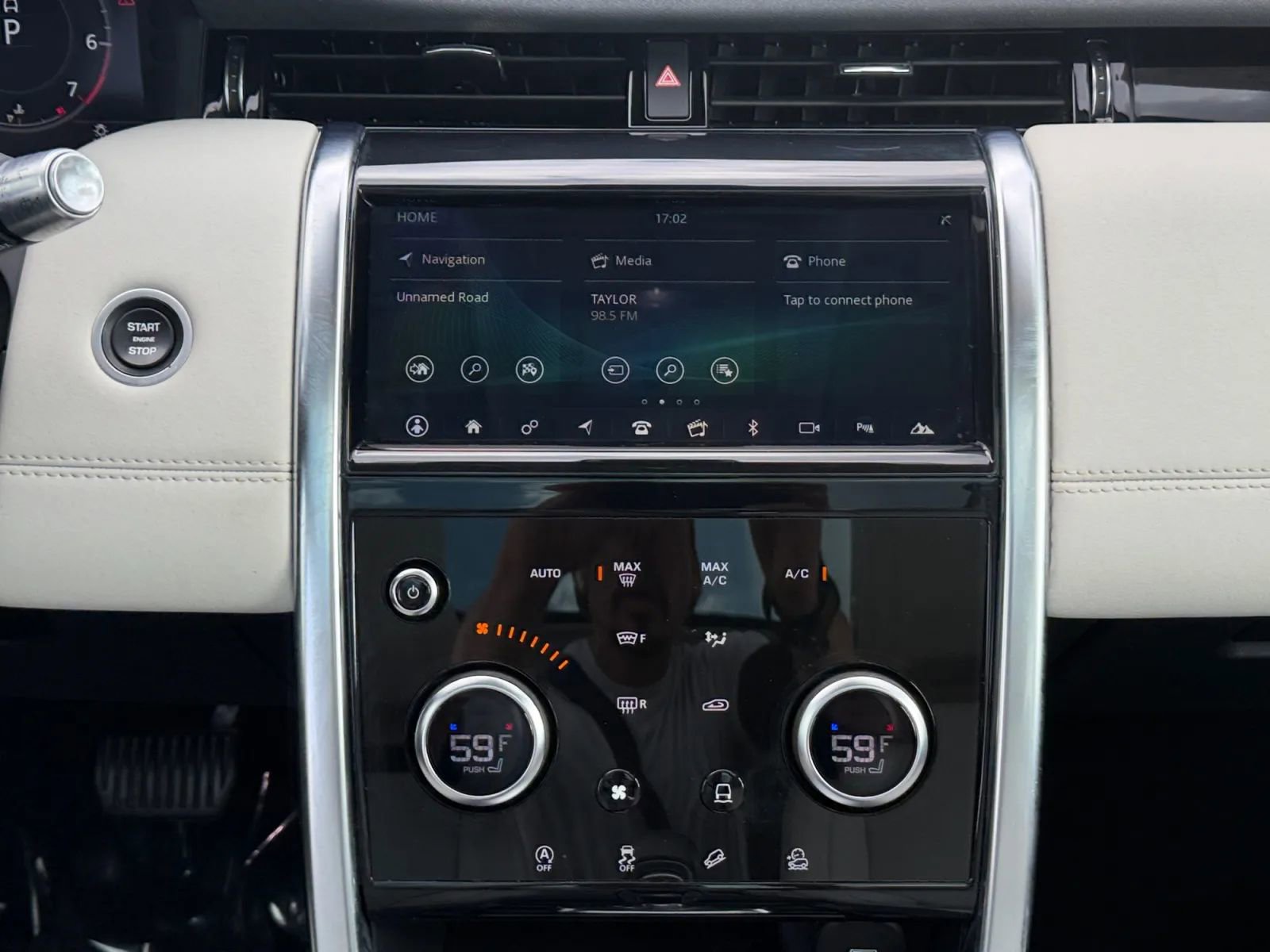 2020 Land Rover Discovery Sport SE